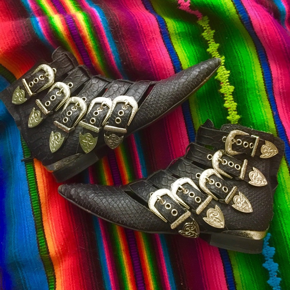 🔥⚡️Jeffrey Campbell Buckle Booties⚡️🔥